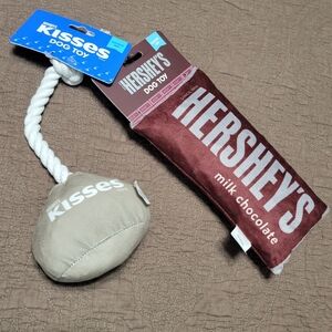 Set of 2 Hershey's Chocolate squeaky crinkle toys, Hershey Kiss and Candy Bar